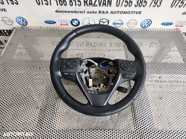 Volan Din Piele Cu Comenzi Toyota Auris An 2013-2014-2015-2016-2017-2018 Dezmembrez Toyota Auris An 2015-2016-2017-2018 Facelift Volan Stanga - Dezmembrari Arad - 1