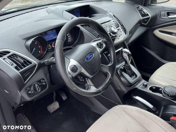 Ford Kuga 2.0 TDCi 4WD Trend - 12