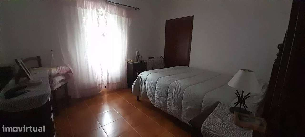 Moradia C/ TERRENO TOMAR - Grande imagem: 5/34