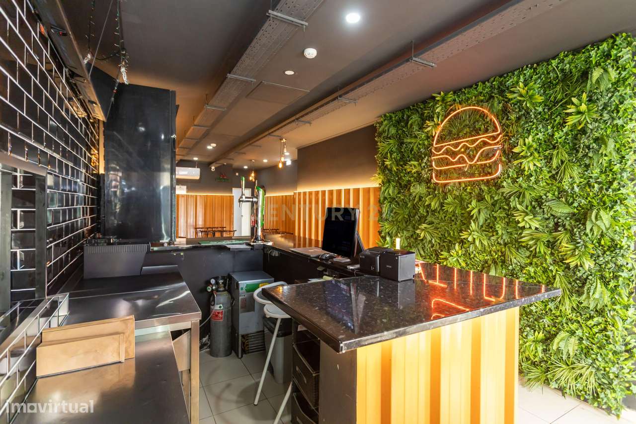 Trespasse – Restaurante/Hamburgueria totalmente equipado em Santa Mart - Grande imagem: 4/25