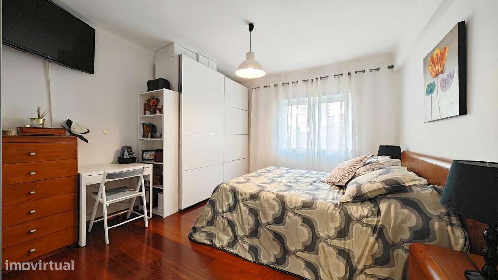 Apartamento T4 com garagem em zona do Tovim - Grande imagem: 5/13