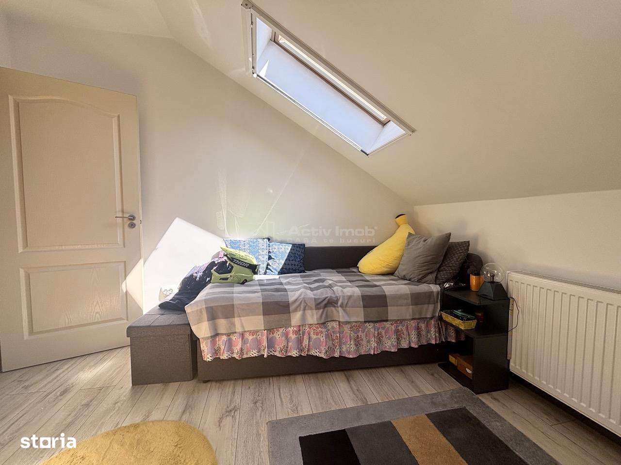 Refugiu urban cu personalitate – Casa cu mansarda si crama amenajata --5