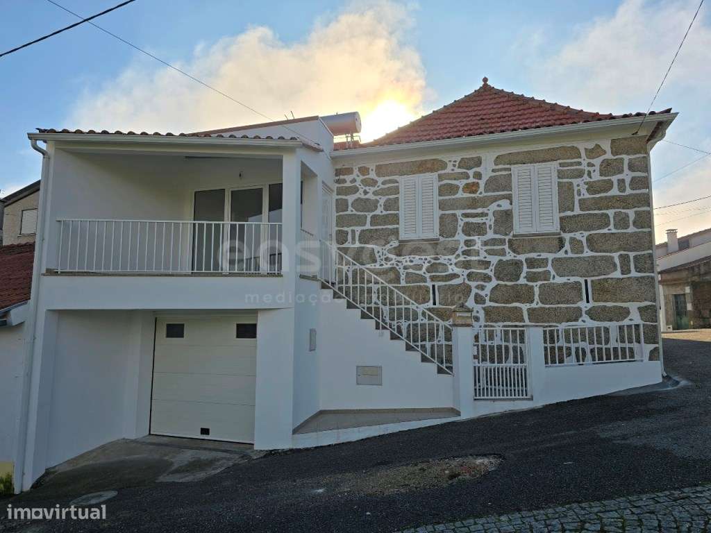 Fantástica Moradia T2 Renovada na Aldeia de Póvoa de Mosqueiros - Grande imagem: 2/40