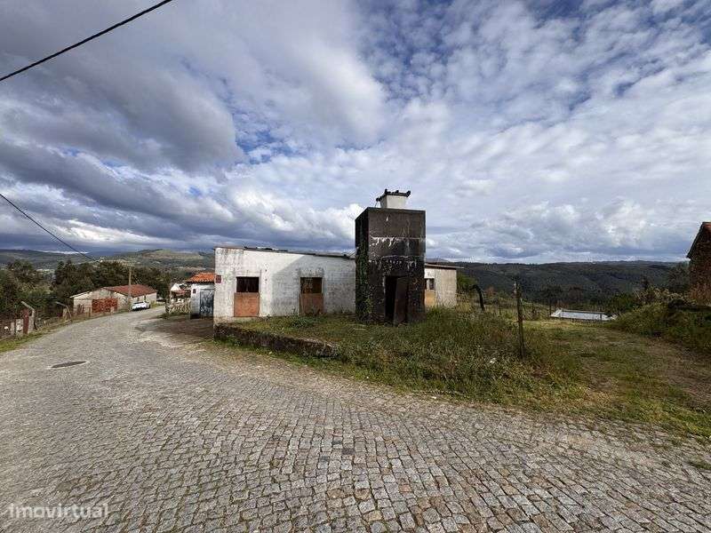 Moradias em Codesoso  (celorico de basto) - Grande imagem: 4/8