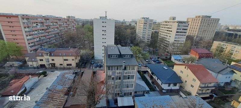 Apartament 3 camere situat pe Campia Libertati