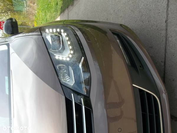 Volkswagen Sharan 2.0 TDI Highline DSG - 4