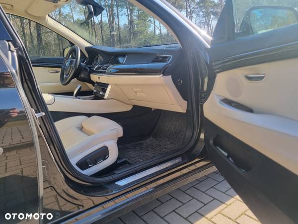 BMW 5GT 520d Gran Turismo Luxury Line - 23