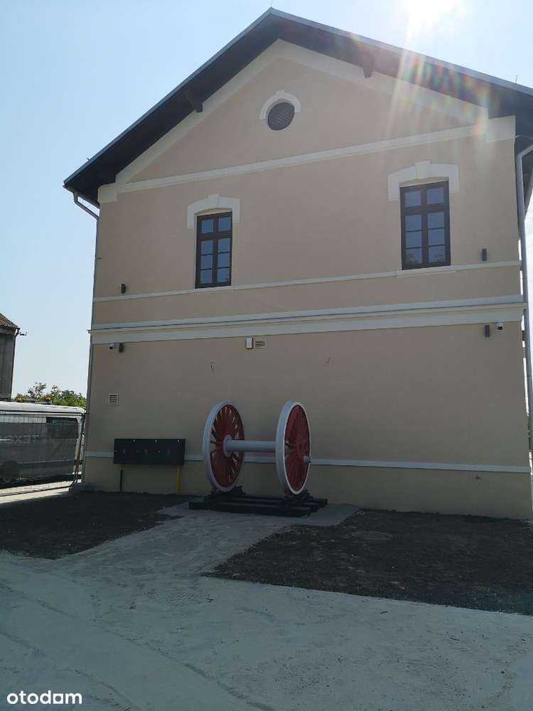 Lokal handlowo-usługowy, Dworzec PKP Stalowa Wola Rozwadów - Pełny obrazek: 5/12