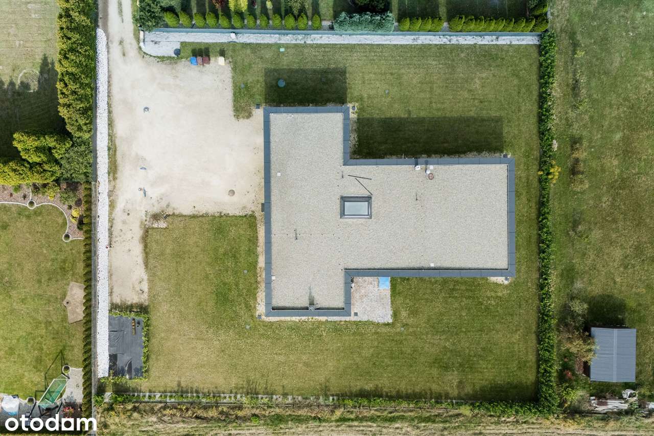 Przestronny dom parterowy - cisza i spokój w doskonałej lokalizacji.-18