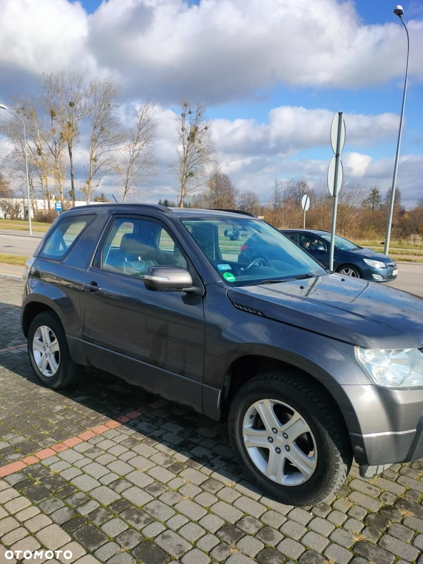 Suzuki Grand Vitara 2.4 Comfort - 9