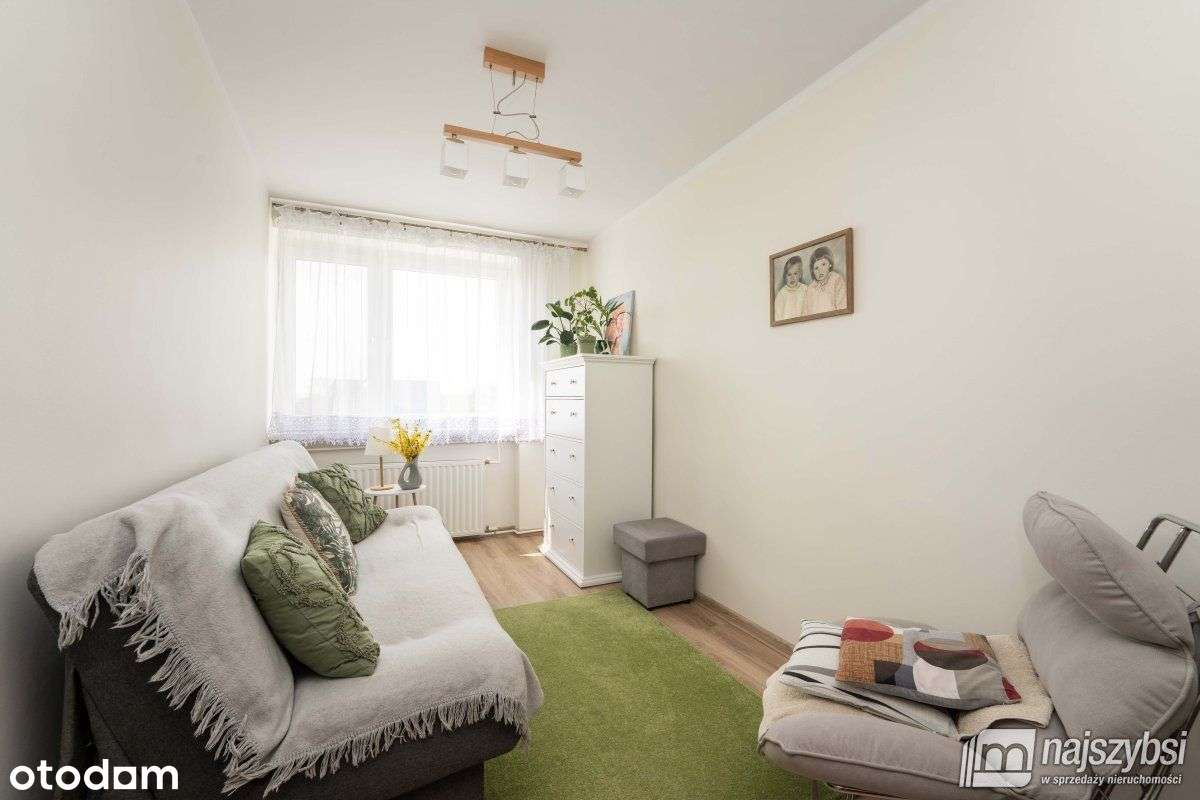 Kołobrzeg- Siemyśl mieszkanie 4pok. garaż ogródek - Pełny obrazek: 5/12