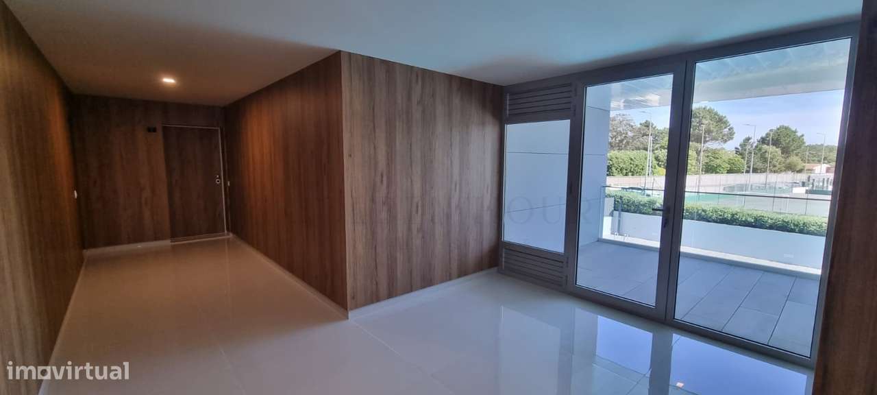 T1 para Arrendar na Madalena | Condomínio com Piscina e Garagem - Grande imagem: 3/22