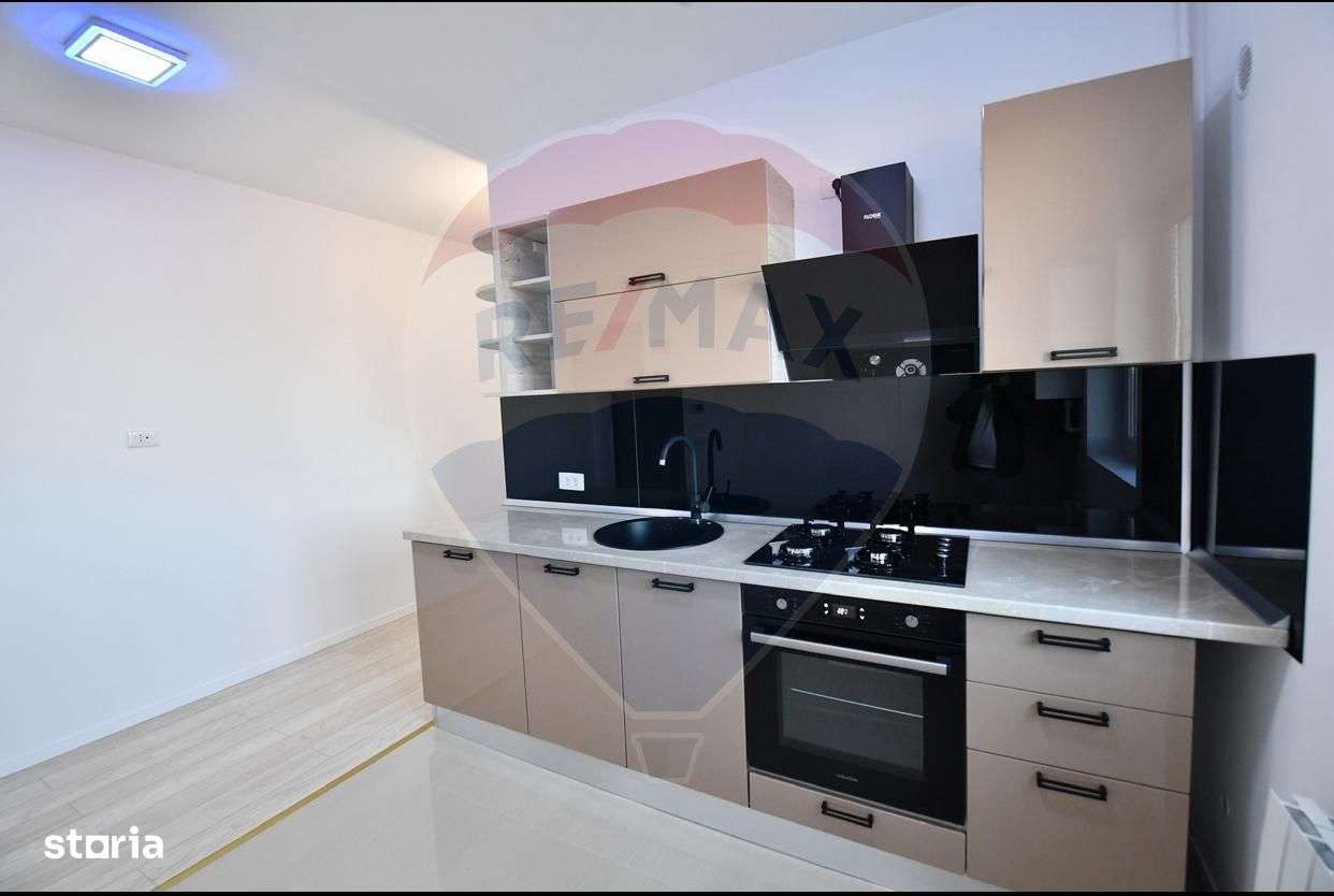 Garsoniera etaj 2 Bloc Nou - Imagine principală: 2/8