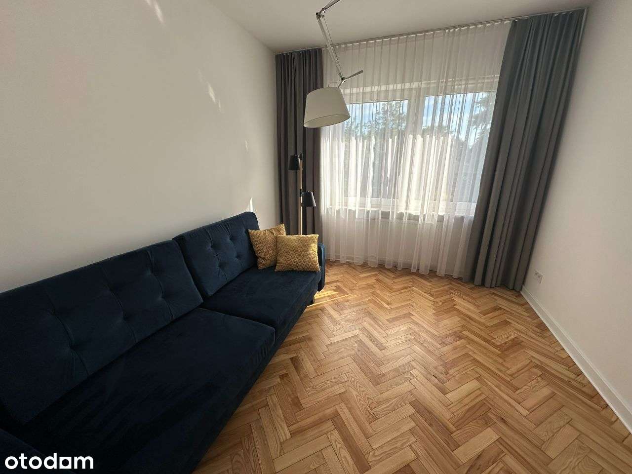 Nowoczesne mieszkanie z ogródkiem i siłownią - Pełny obrazek: 5/9