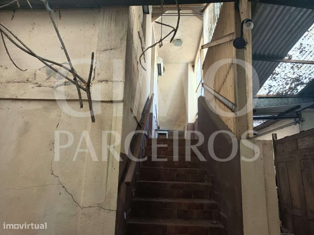 Moradia T3+Terreno-7