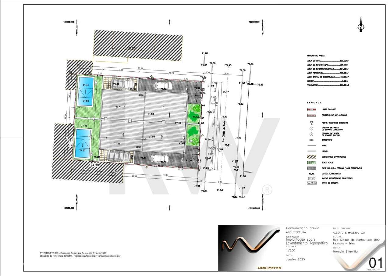 MORADIA GEMINADA T4 COM PISCINA-10