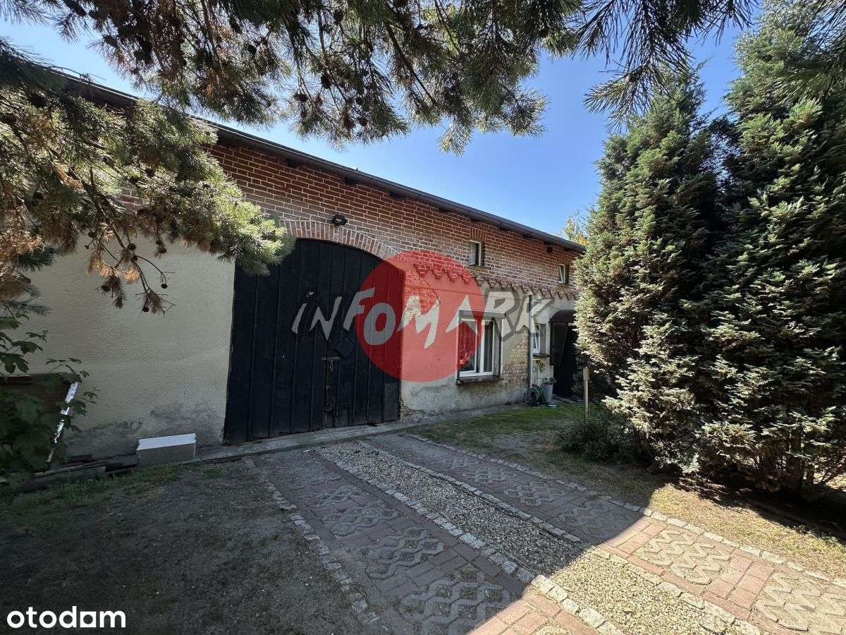 Sprzedamy w Rybniku Dom Z Dużą Działką-3