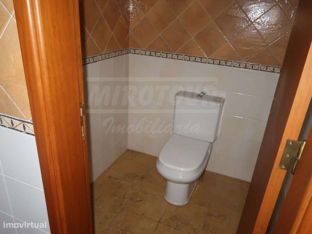 Armazém na Vila Amélia, Quinta do Anjo-41