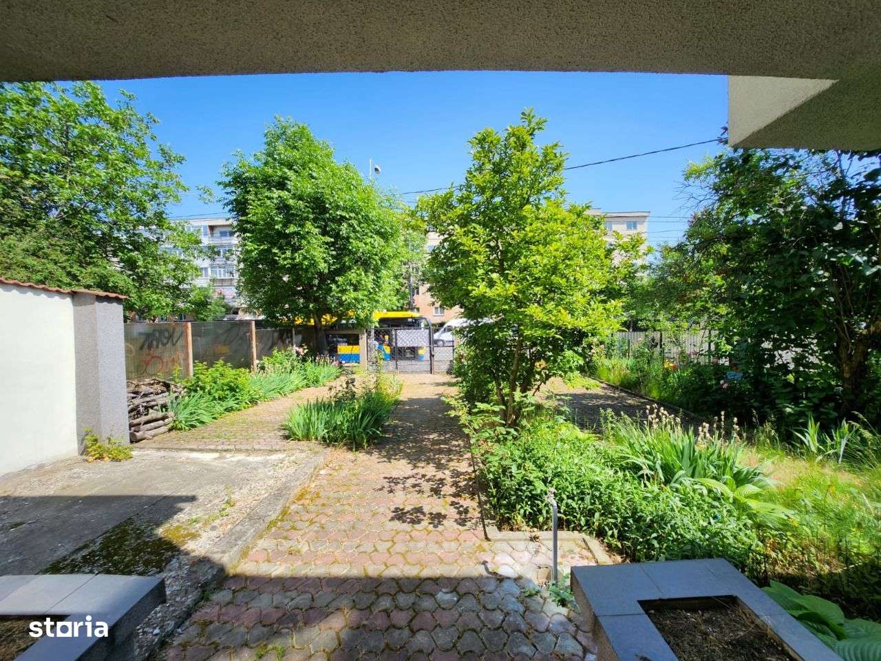 Cantacuzino MegaImage casa P+1 si teren 687 mp-3