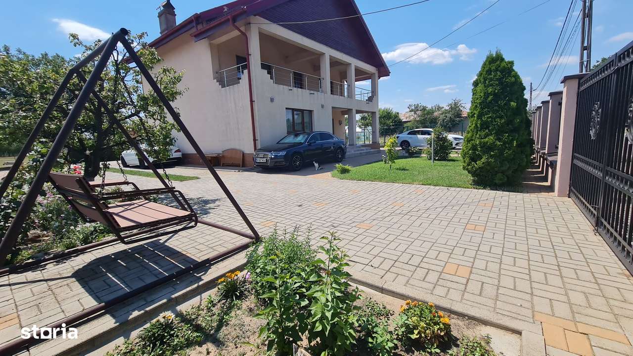 Vila impozanta in zona linistita la 15 minute de capitala! - Imagine principală: 4/20