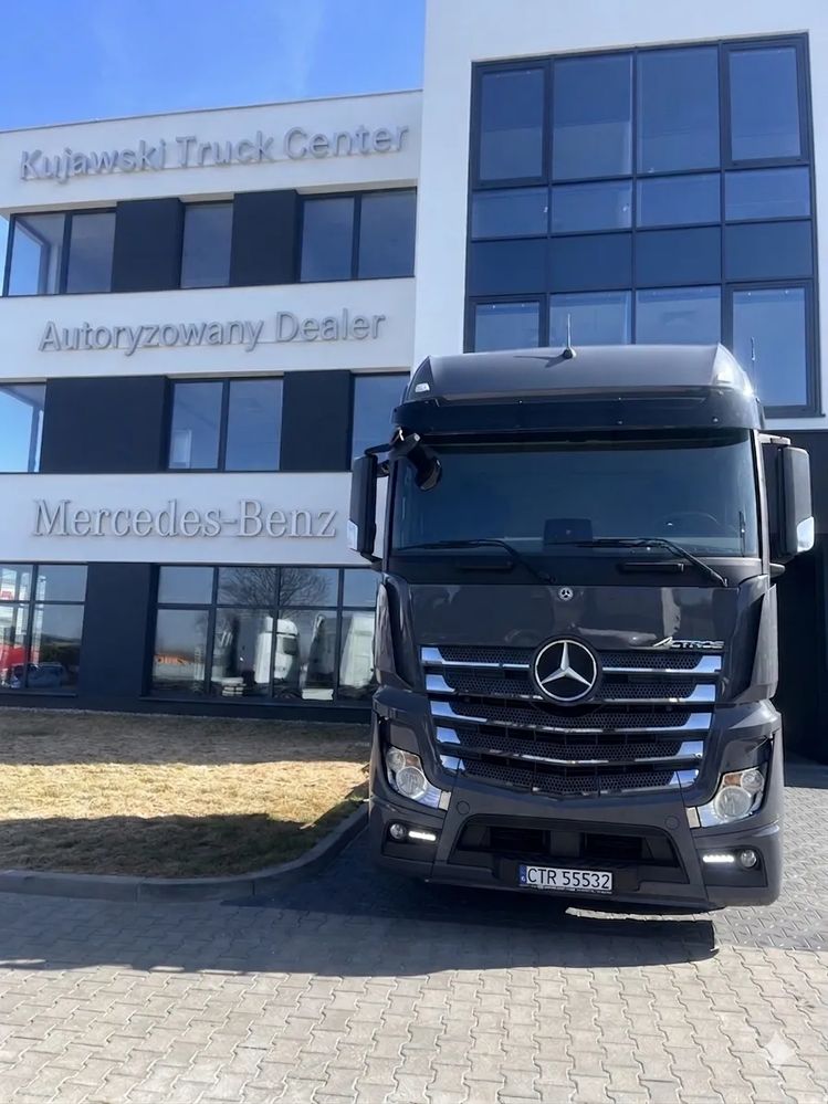 Mercedes-Benz Actros 2023
