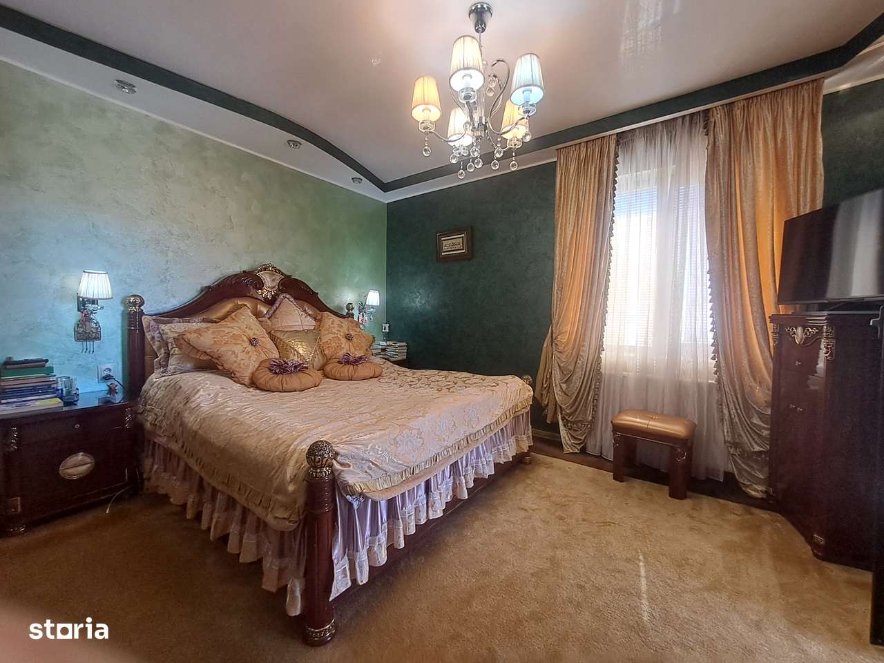Casa individuala cu piscina. P+1+M. zona foarte buna-10