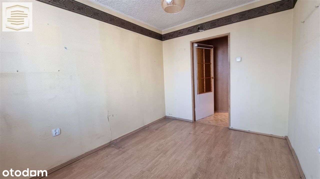 2 pokojowe mieszkanie z ładnym widokiem na osiedle-8