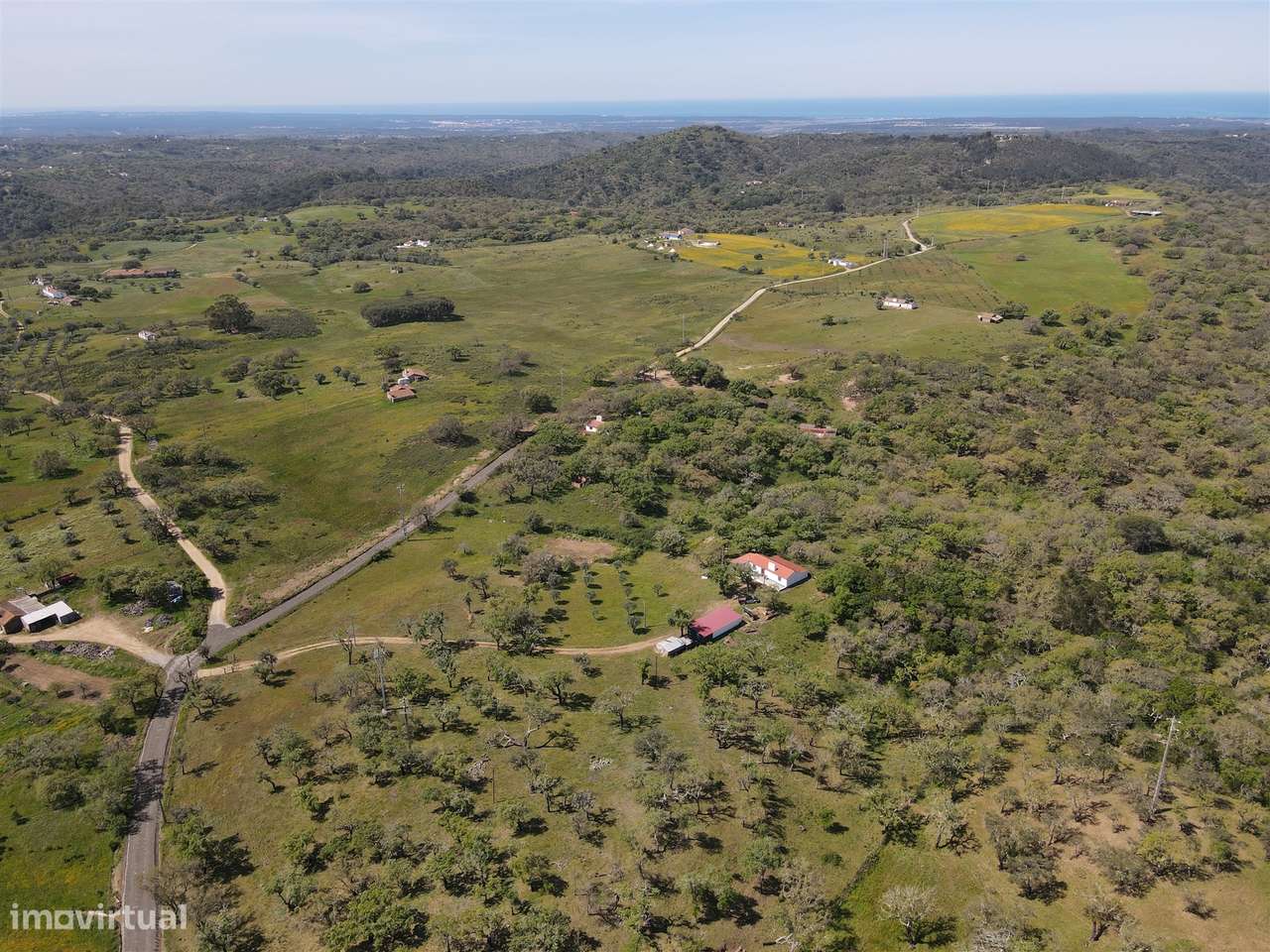 Terreno rústico no Litoral Alentejano - Grande imagem: 2/24