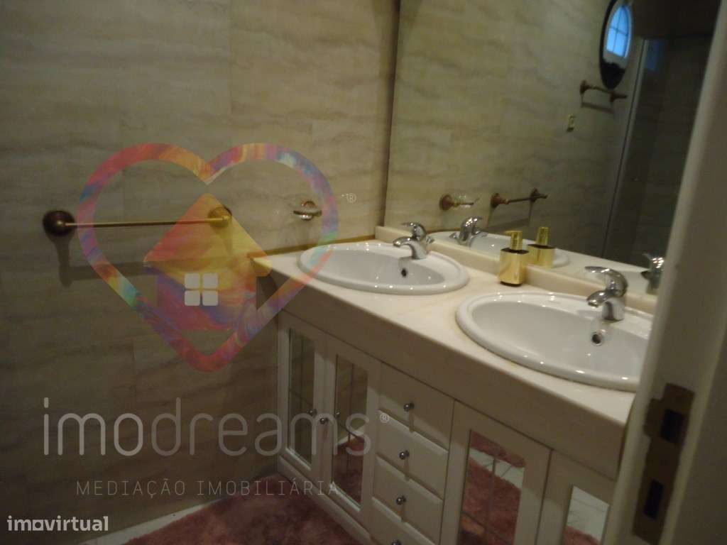 Moradia T5 com piscina + apartamento T1 em Esgueira, Aveiro-41