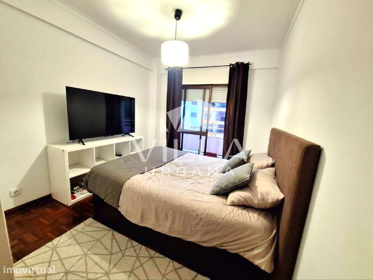 Apartamento T3 Localizado no Centro do Feijó-10