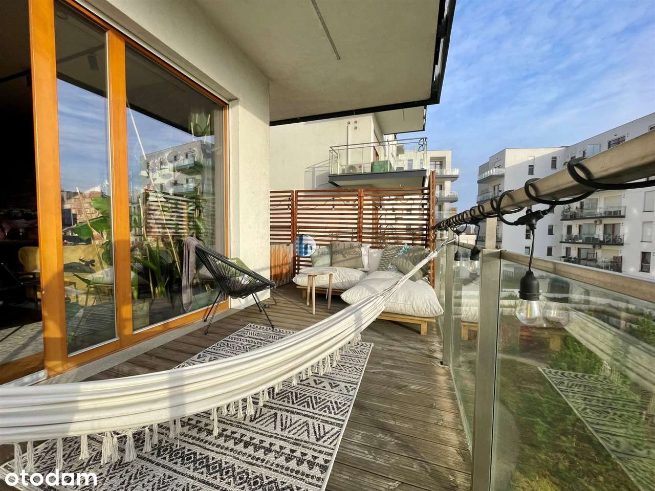 nowoczesne mieszkanie 3 metry wysokości, taras 10-17