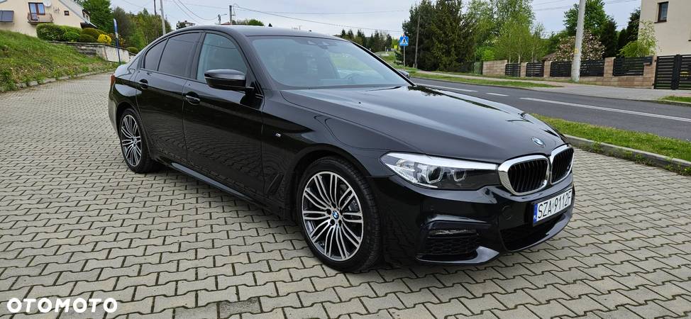 BMW Seria 5 520d M Sport - 2