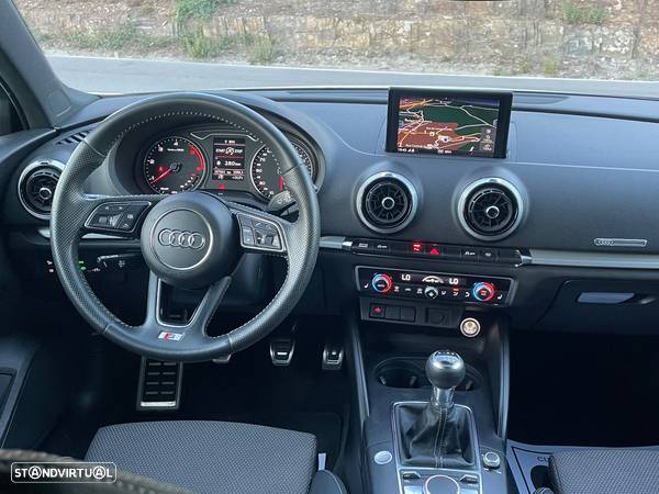 Audi A3 Limousine 30 TDI S-line - 38