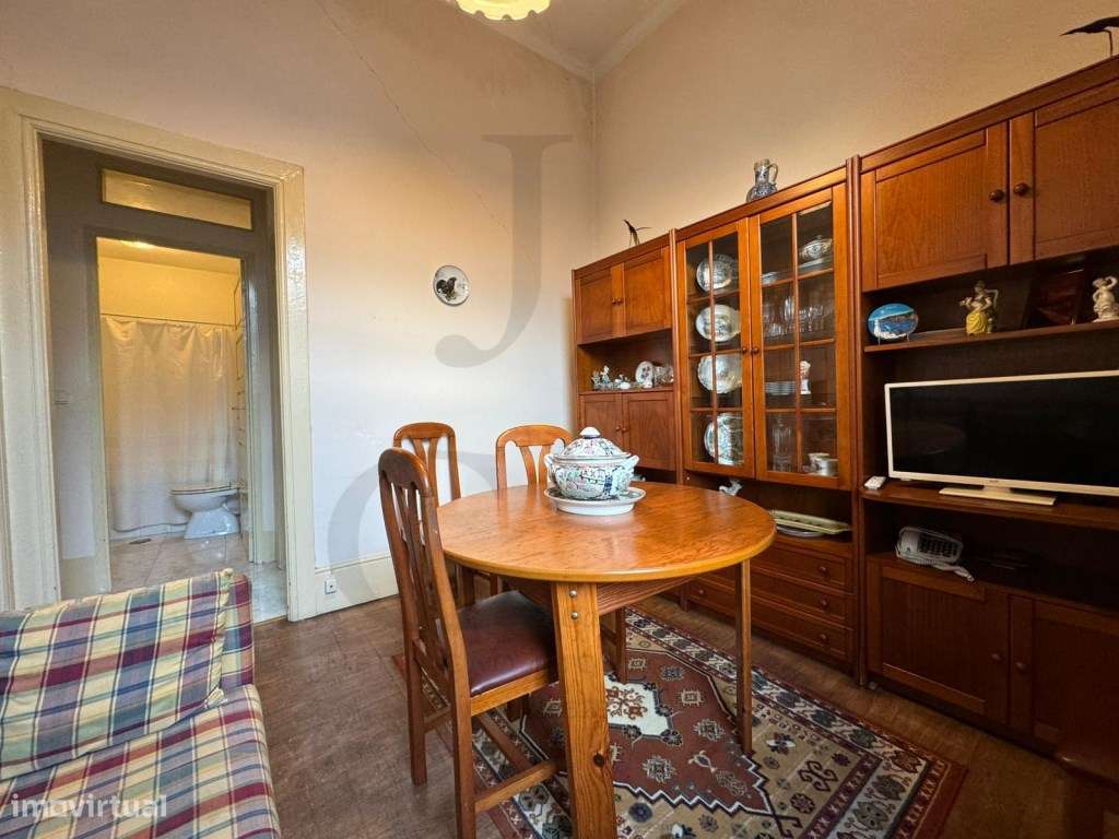 Moradia Junto Hospital Da Prelada-7