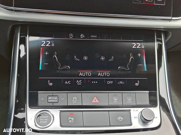 Audi Q8 3.0 55 TFSI quattro Tiptronic - 25