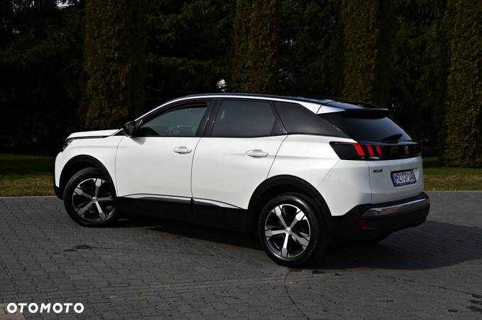 Peugeot 3008 PureTech 130 Stop & Start GPF EAT8 Roadtrip - 18