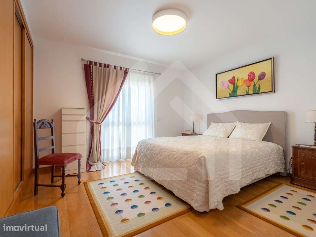 Apartamento T3 | Com aproveitamento de sótão | Alqueves-8