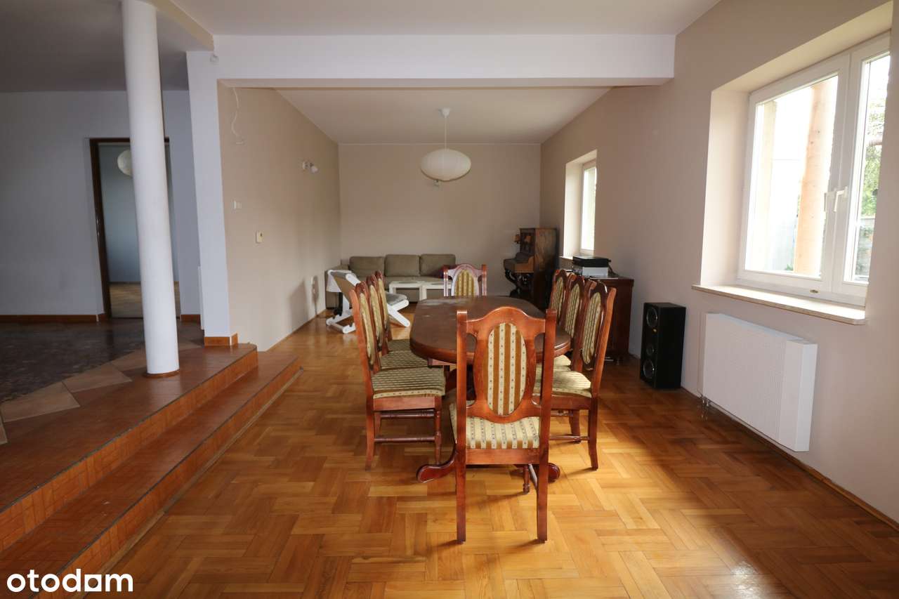 DOM Z DUŻYM POTENCJAŁEM INWESTYCYJNYM | STOKI | 290 m² | DZIAŁKA 530m²-4