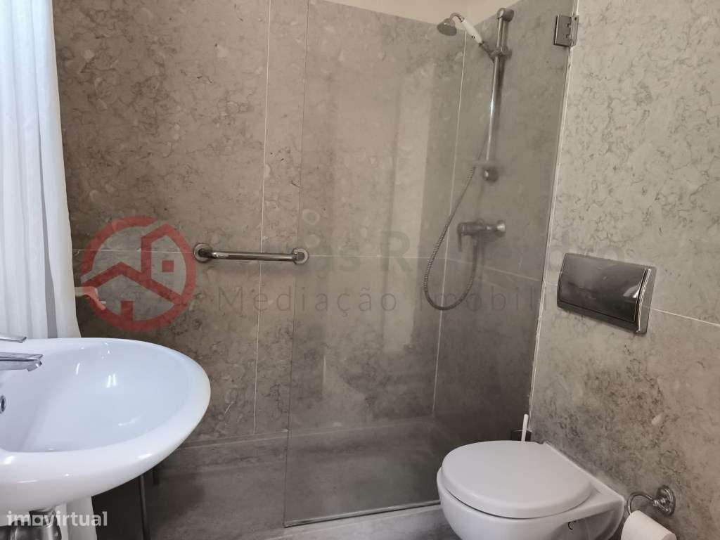 Andar de moradia, T1 com terraço, na Costa de Caparica - Grande imagem: 4/20