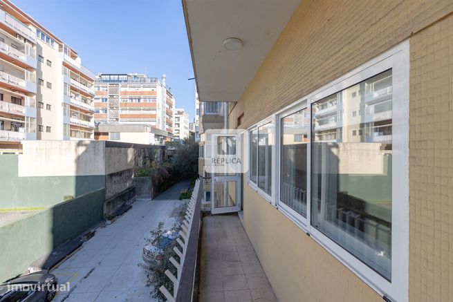 Apartamento T3 renovado em Massarelos-34