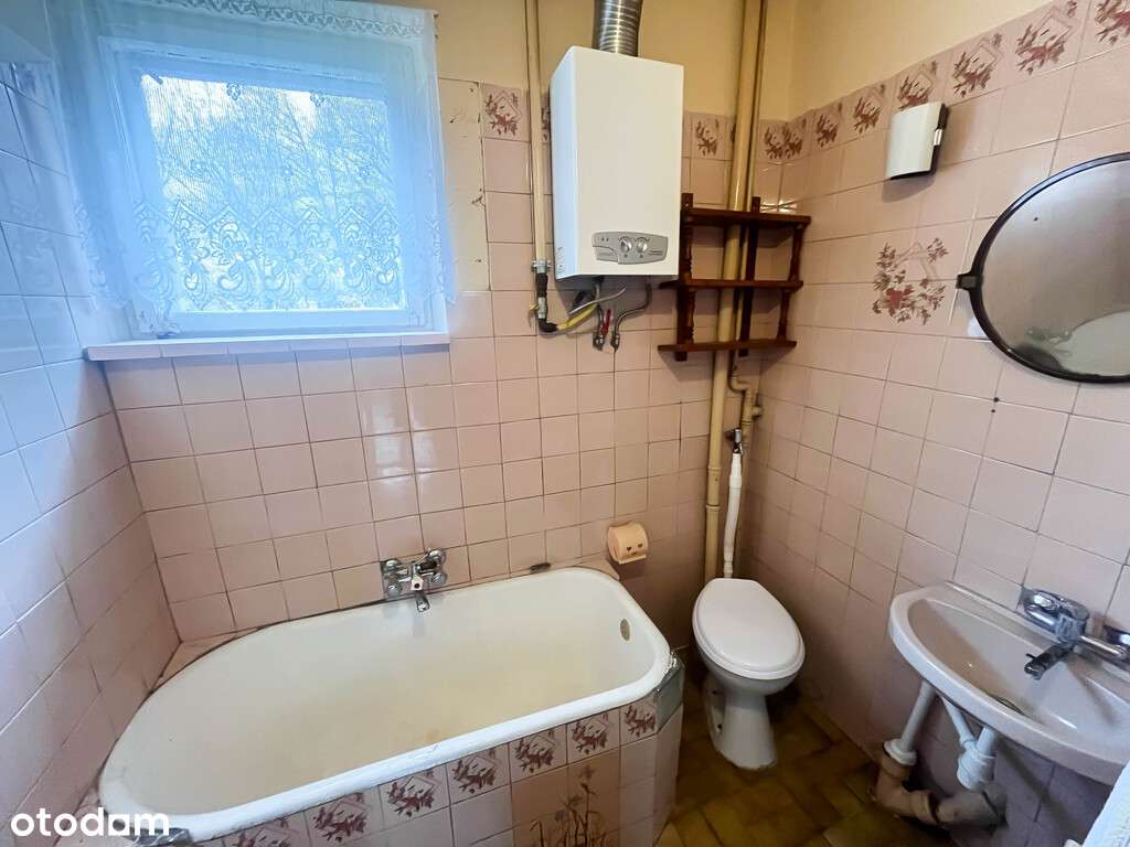 Dom - 137,8m2, działki 2273m2 - Ćmielów-13