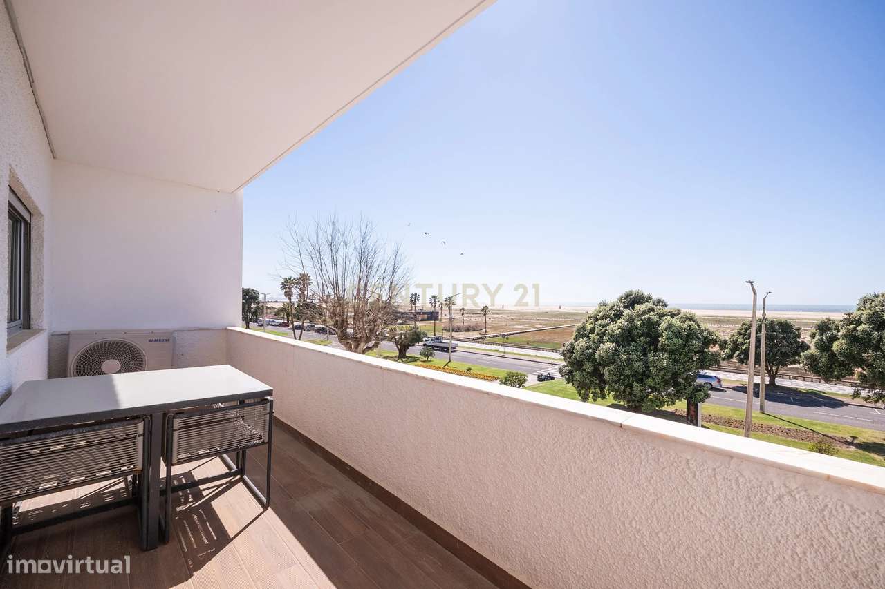 Apartamento T2 - Marginal Figueira da Foz-13