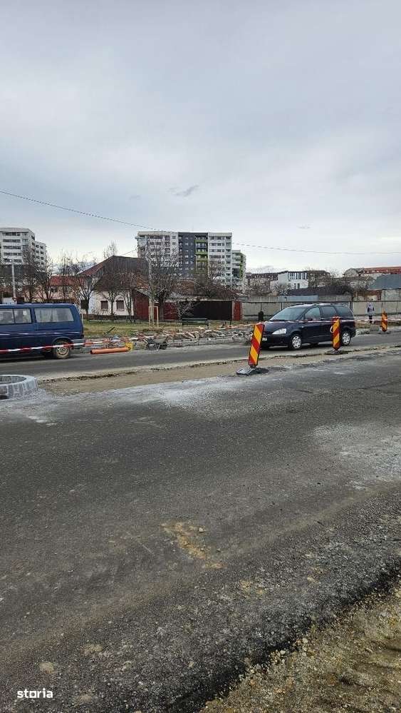 Teren 2250 mp POT 85 % ,S-D-P + 4 + 5 R,pe colt Mestesugarilor IOSIA - Imagine principală: 5/7