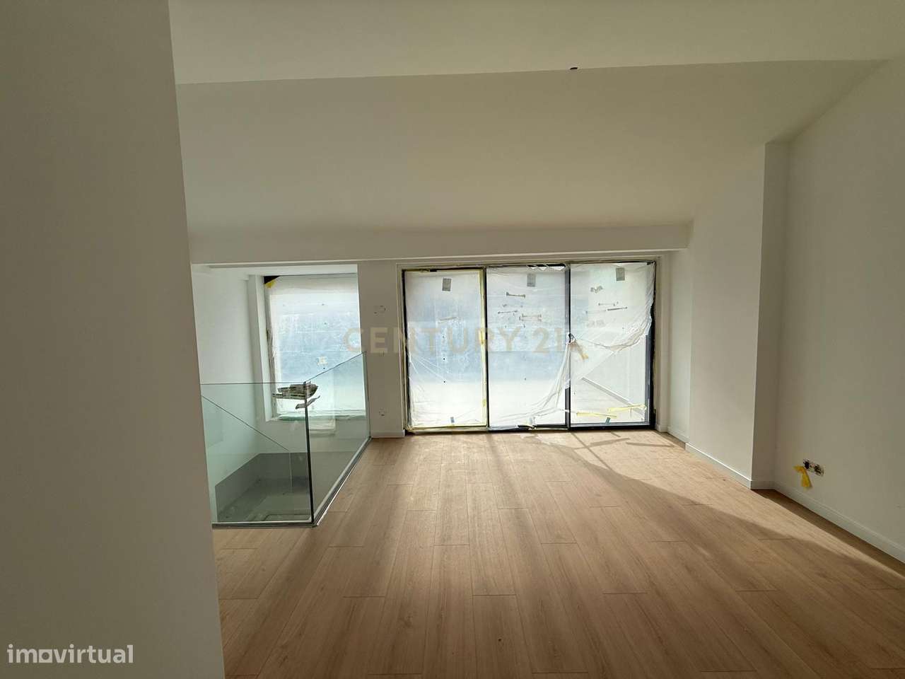 Moradia em Banda T3+1|Garagem|Terraço|Loures - Grande imagem: 5/22