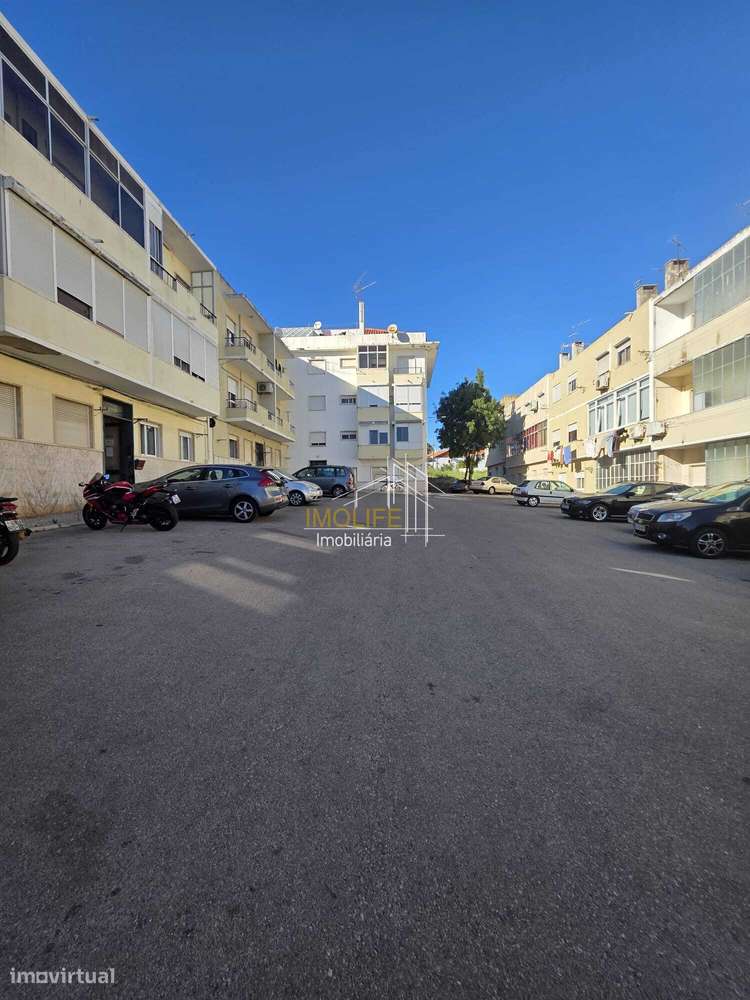 Simpatico apartamento T2 - Pronto a habitar-14