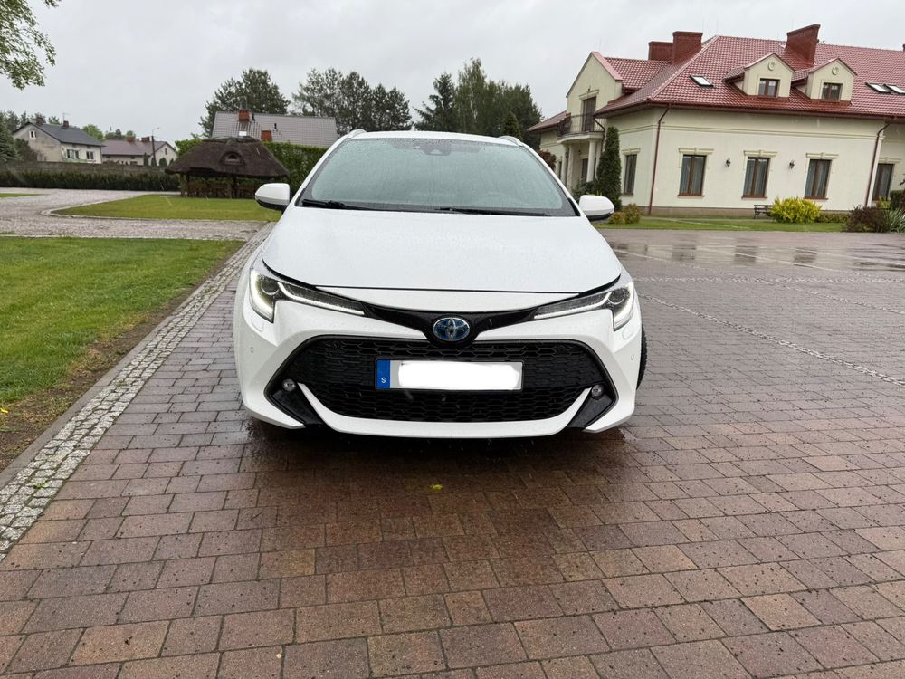 Toyota Corolla Seria E21 1.8 Hybrid GPF Executive 2022