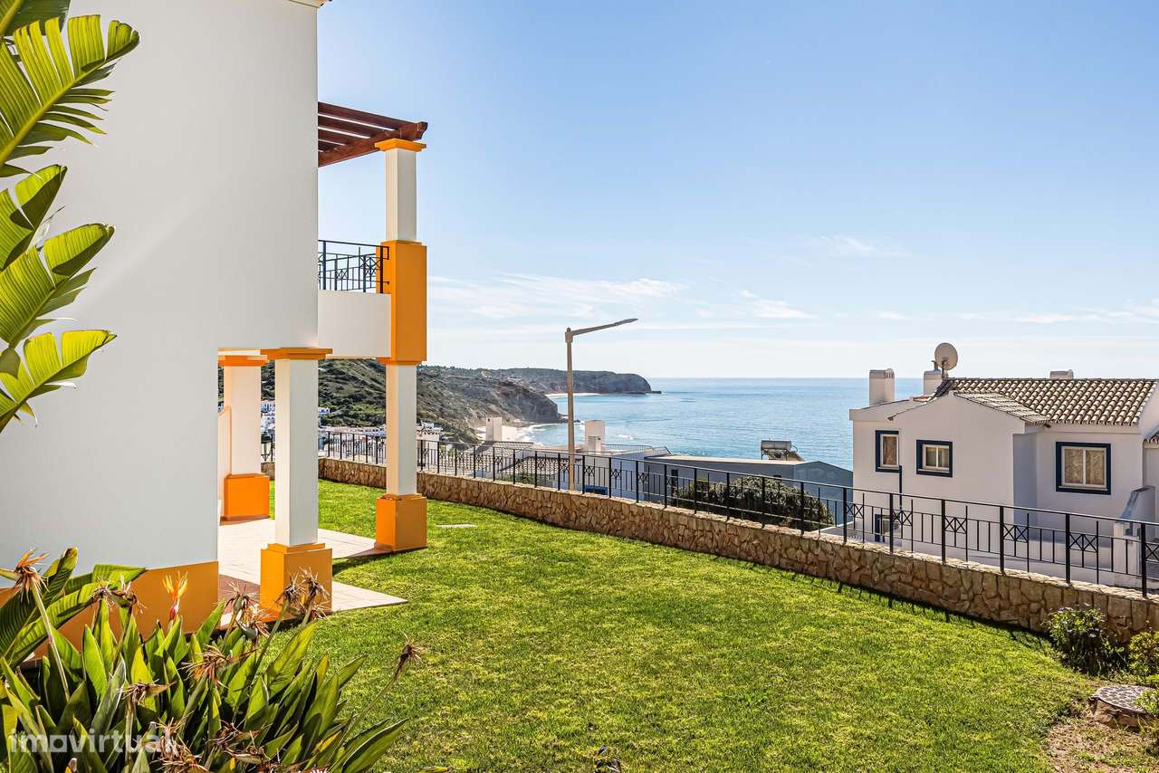 Moradia em Banda T2 com Vista Mar | Salema, Vila do Bispo-35