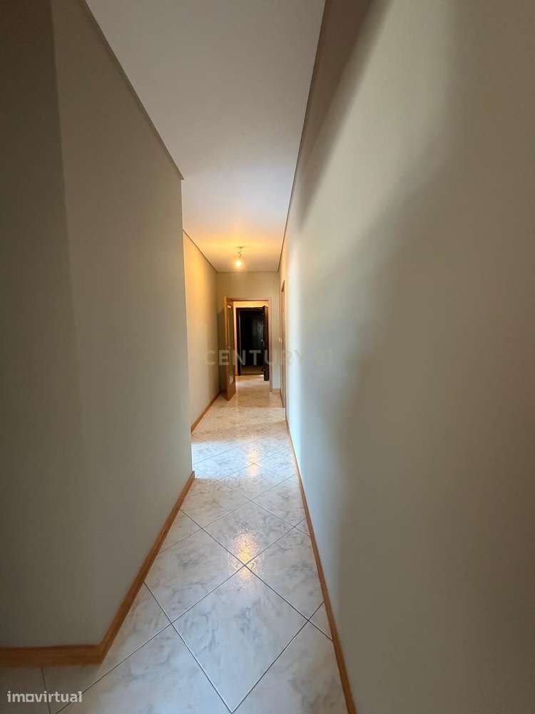 Apartamento Renovado em Braga (São Vítor) com Vista Panorâmica-14