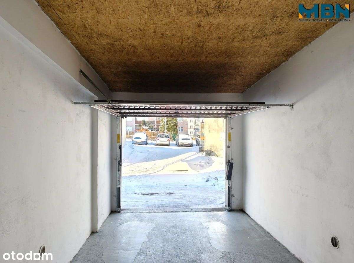 Garaż przy Sm Mamry w Giżycku ul. Staszica-4