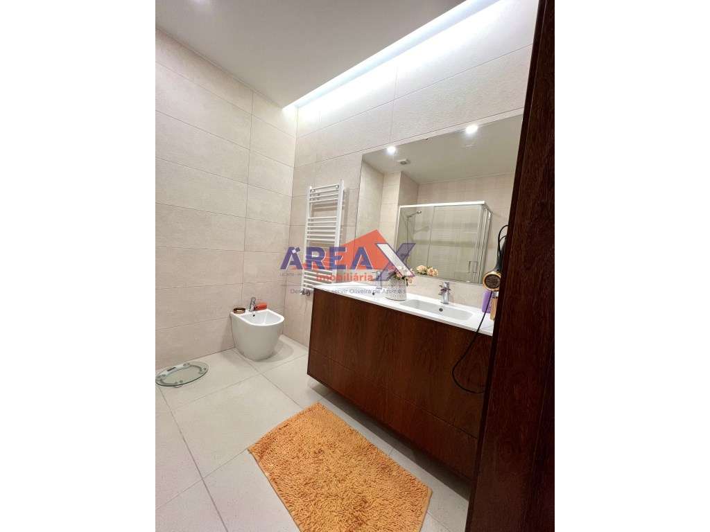 EXCLUSIVO T3 | Centro da Cidade | Como Novo e Pronto a Habitar!-31